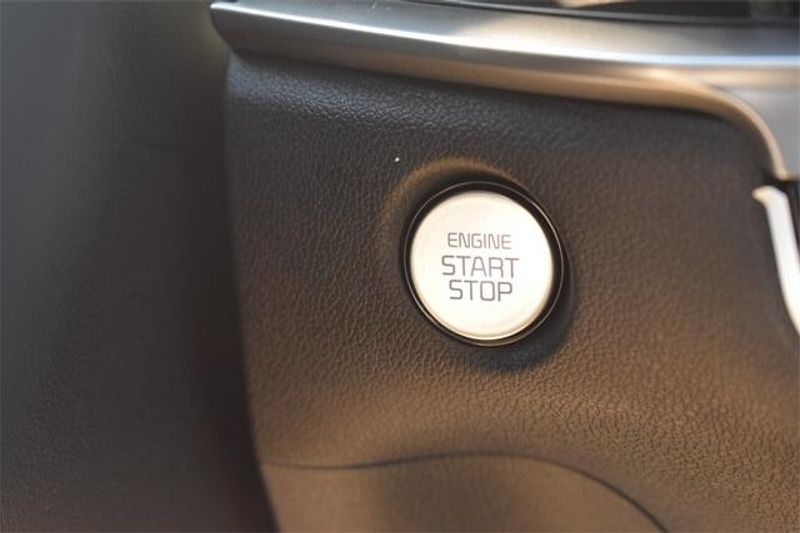 New 2025 Kia Sorento SImage 25