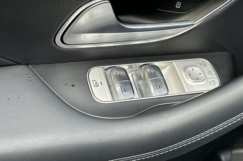 Used 2024 Mercedes-Benz GLE 53 AMGImage 12