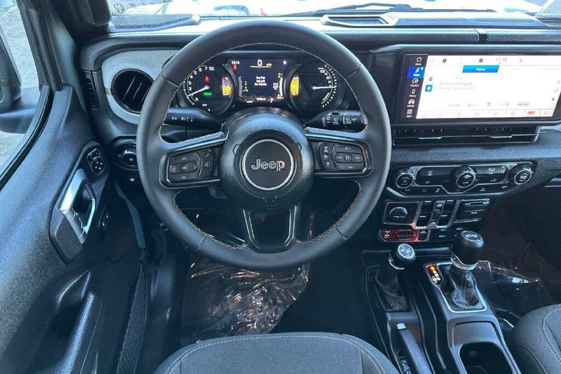 Used 2024 Jeep Wrangler Willys 4xeImage 13