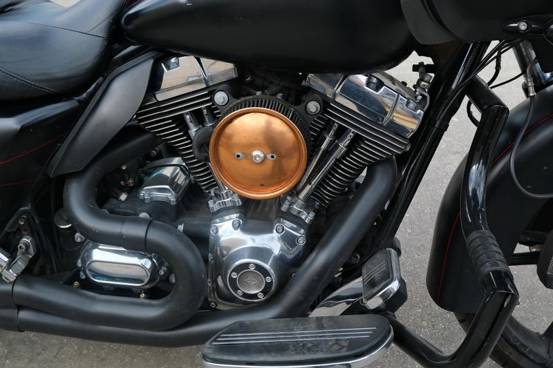 USED 2015 HARLEY ROAD GLIDE SPECIAL BLACK Image 12