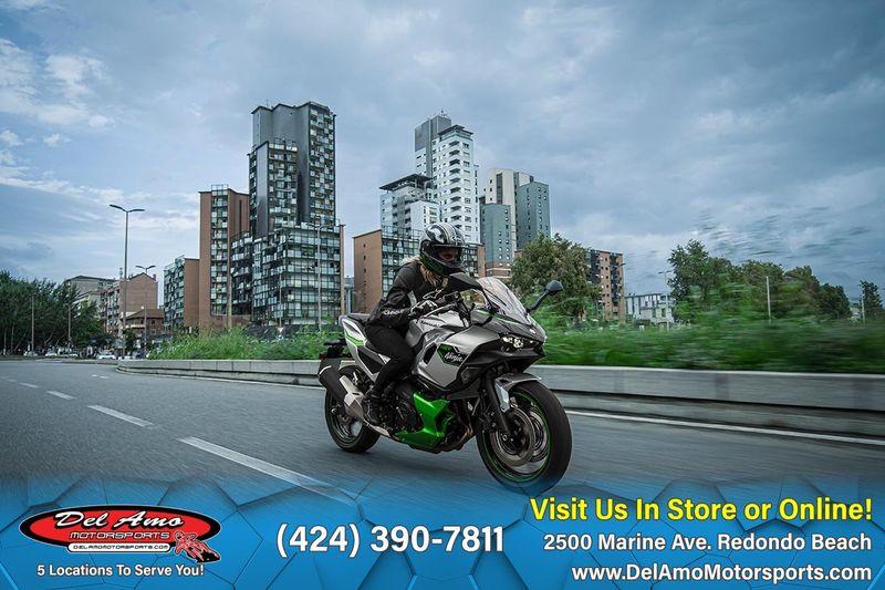 2024 Kawasaki NINJA 7 HYBRID ABSImage 4