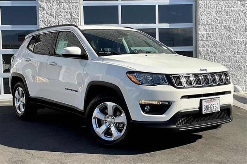 Used 2019 Jeep Compass LatitudeImage 12
