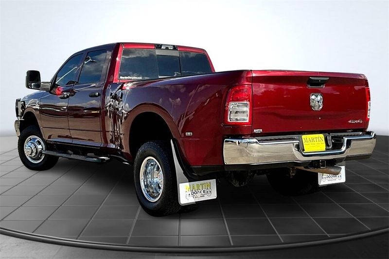 2024 Ram 3500 Tradesman photo 2