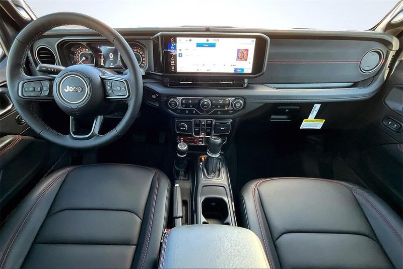 2025 Jeep Gladiator Rubicon photo 5