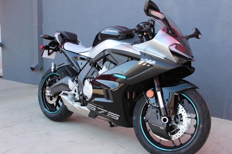 2025 CFMOTO 675SS Image 1