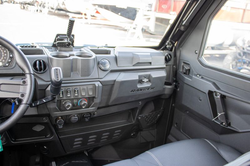 NEW 2026 POLARIS RANGER CREW XP 1000 NORTHSTAR EDITION PREMIUM Image 18