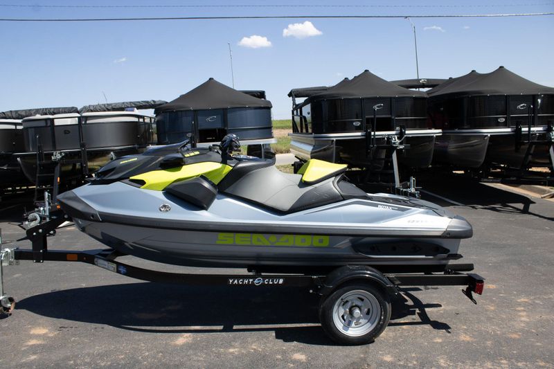 NEW 2025 SEADOO RXPX 325 WITH SOUND SYSTEM Image 1