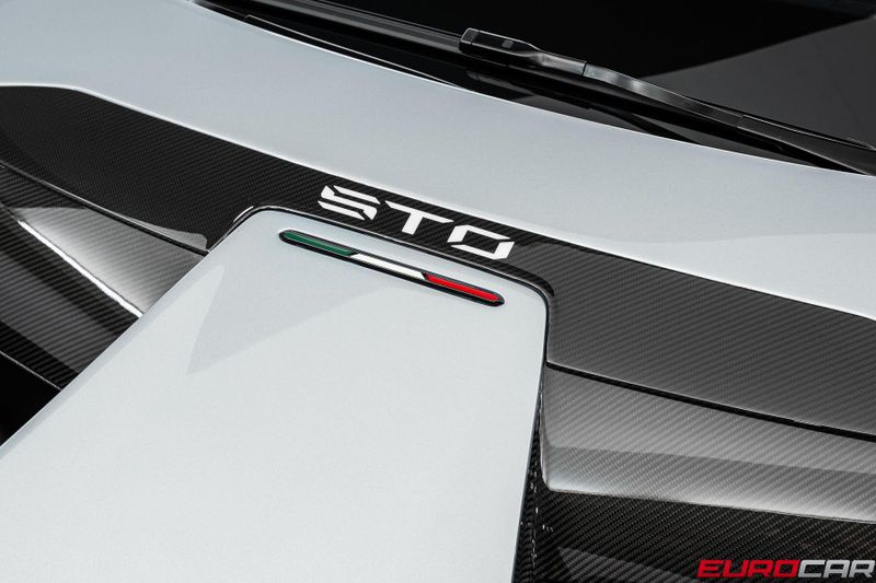 2023 Lamborghini Huracan STO *HUGE CARBON OPTIONS * FULL PPF*Image 10