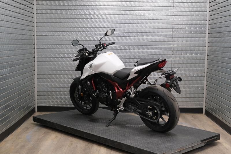 NEW 2025 HONDA CB750 HORNET Image 5