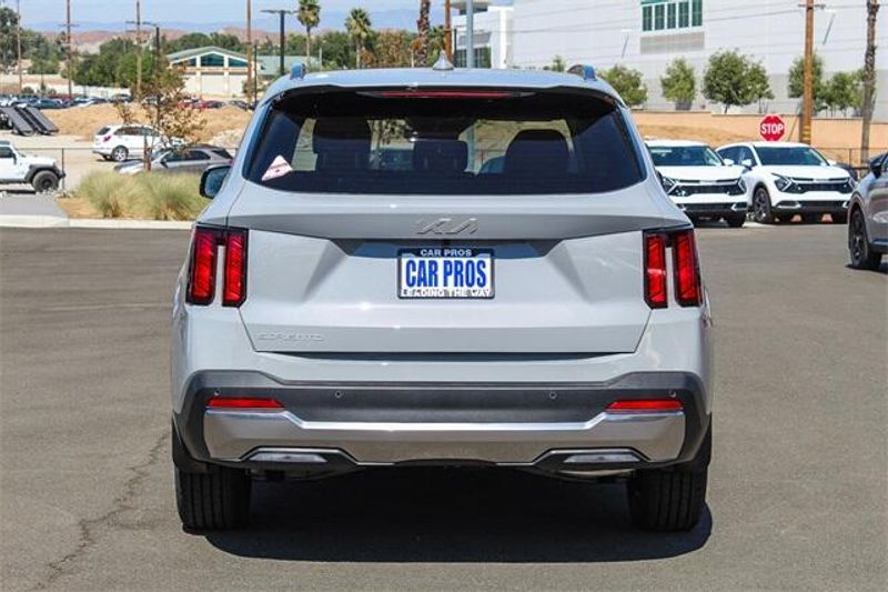 2025 Kia Sorento SImage 16