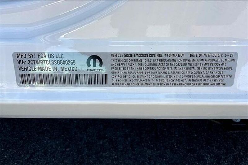 New 2025 RAM 3500 Tradesman Crew Cab Chassis 4x4 60