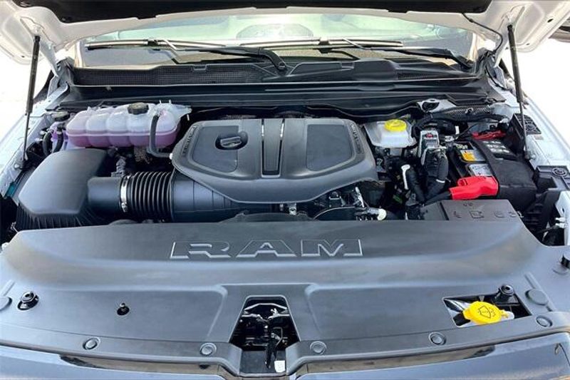 2025 RAM 1500 Big Horn Crew Cab 4x4 5