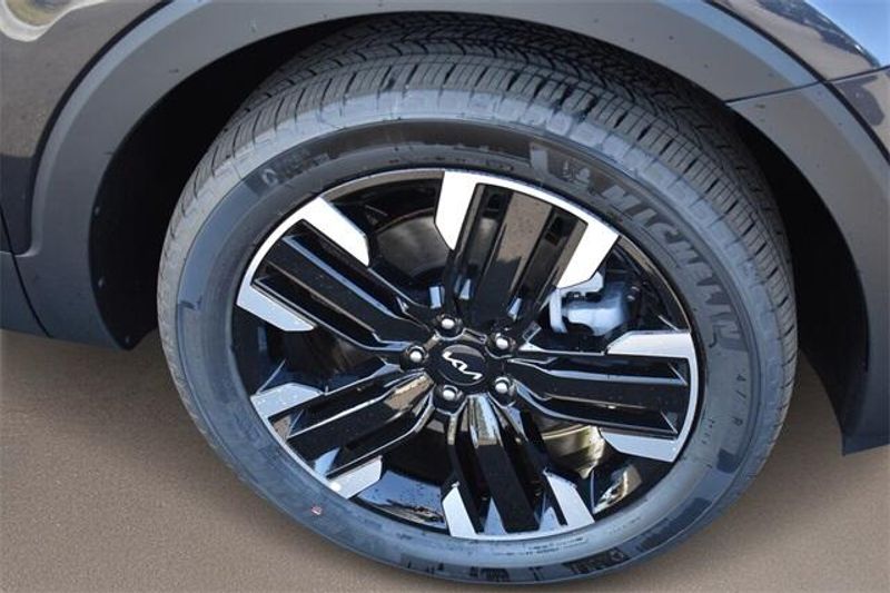 New 2025 Kia Telluride SX-PrestigeImage 11