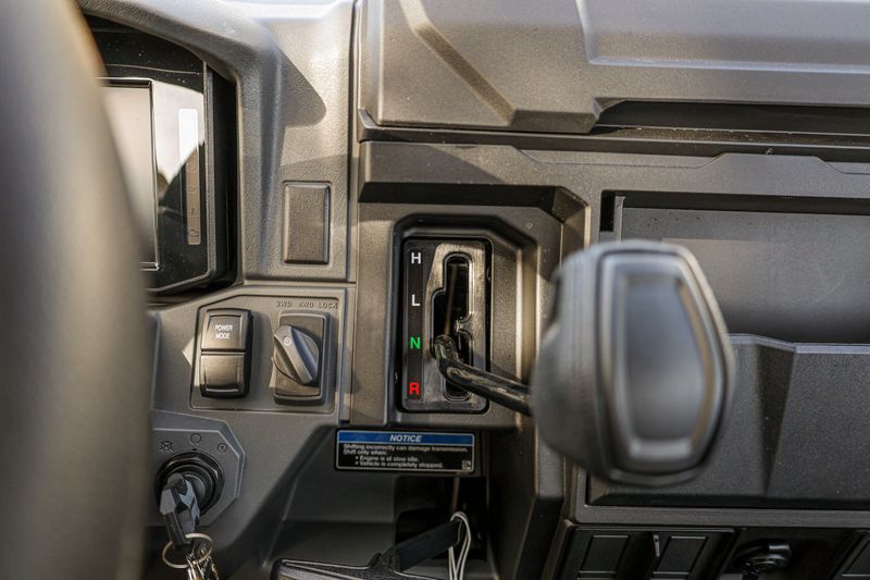 NEW 2026 KAWASAKI RIDGE  CREW Image 3