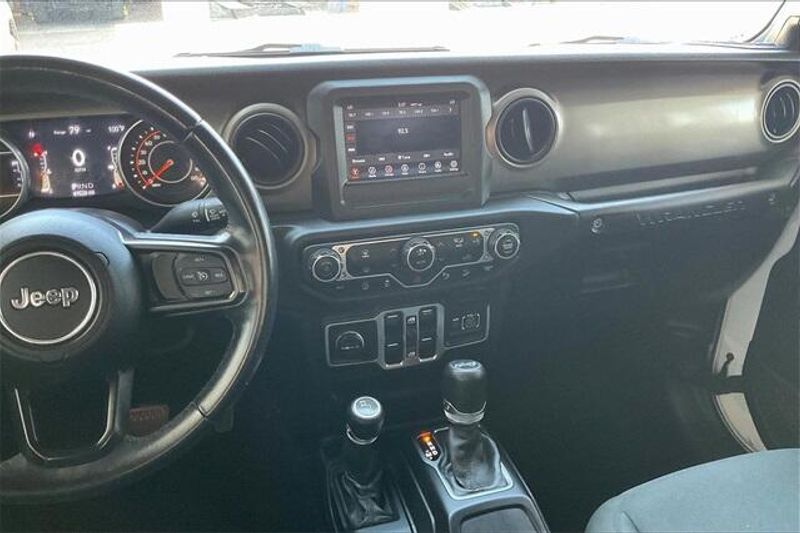 Used 2018 Jeep Wrangler Unlimited Sport SImage 5
