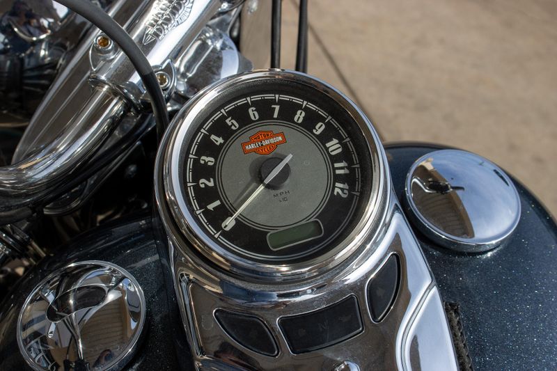 USED 2015 HARLEY SOFTAIL HERITAGE CLASSIC Image 19