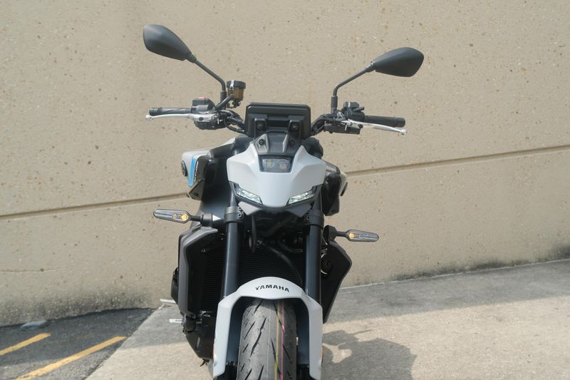 2025 Yamaha MT09 ICE STORM Image 6
