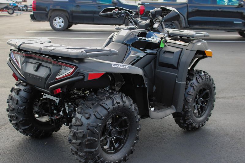 2025 CFMOTO CFORCE 600 NEBULA BLACK Image 3