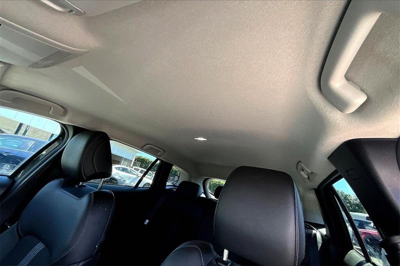 Used 2025 Mazda CX-50 2.5 S Preferred PackageImage 12