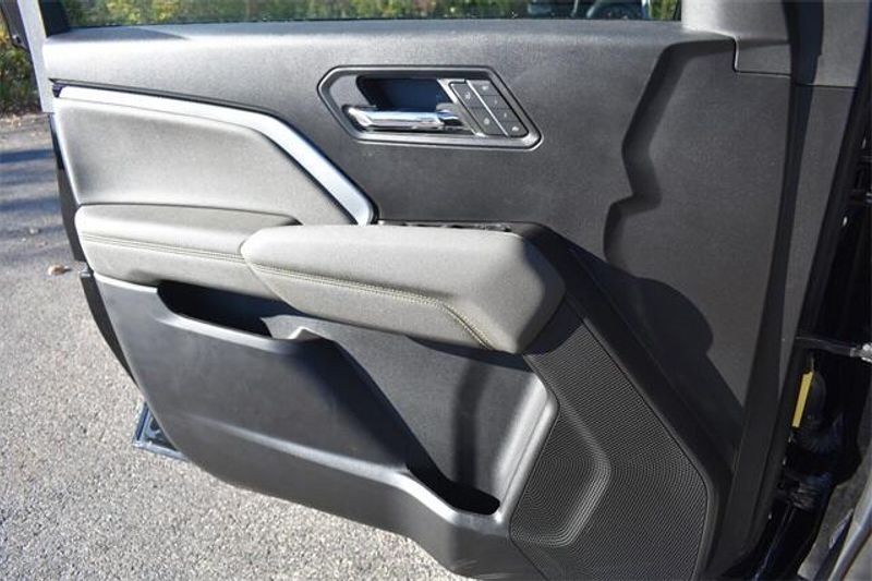 Used 2025 Chevrolet Colorado ZR2Image 34