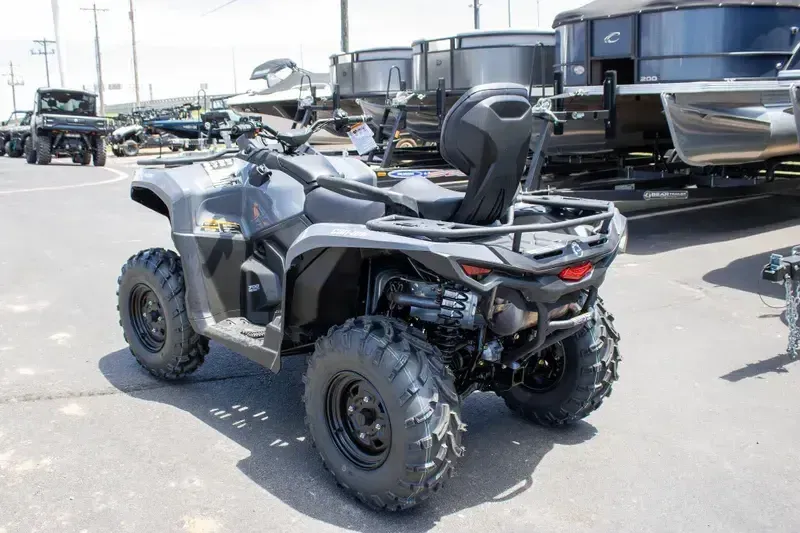 NEW 2026 CAN-AM OUTLANDER MAX DPS 700 Image 5