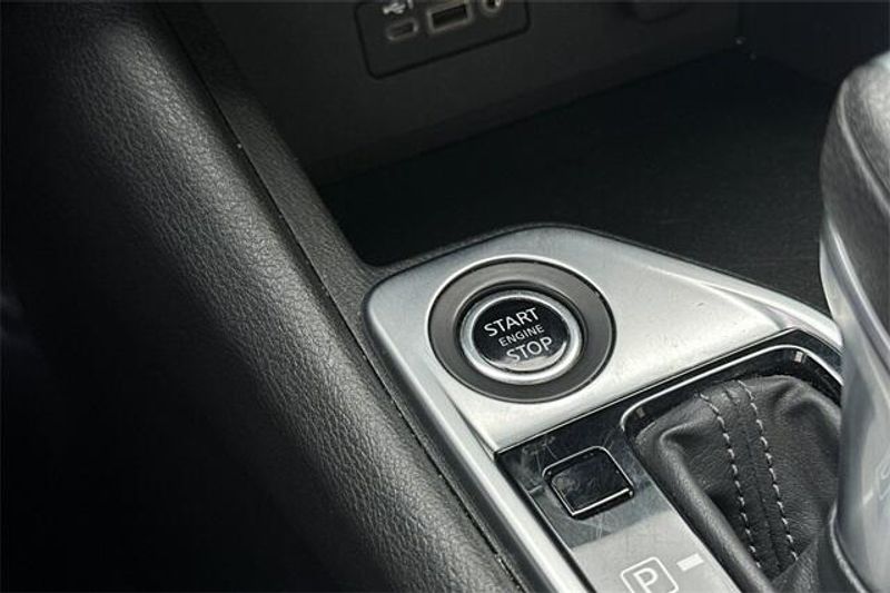 2021 Nissan Sentra SVImage 19