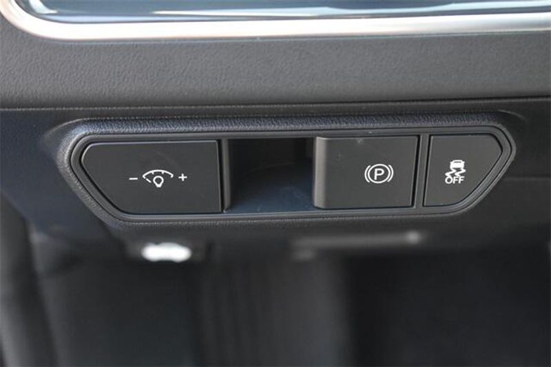 2025 Kia K4 EXImage 19