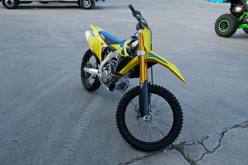 NEW 2026 SUZUKI RMZ450 Image 1