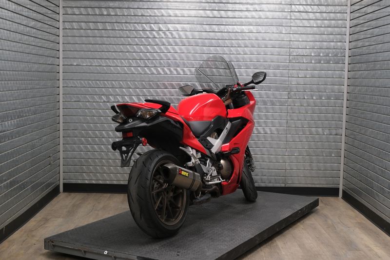 USED 2015 HONDA INTERCEPTOR DLX Image 3