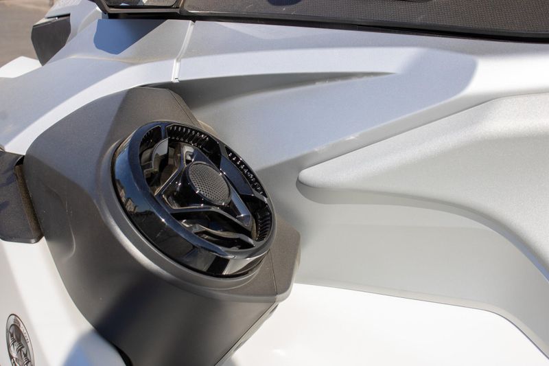 NEW 2026 SEADOO GTX LIMITED 325 WITH SOUND SYSTEM Image 14