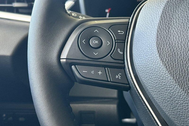 New 2027 Toyota Corolla SEImage 25