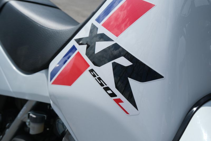 NEW 2025 HONDA XR650L Image 15