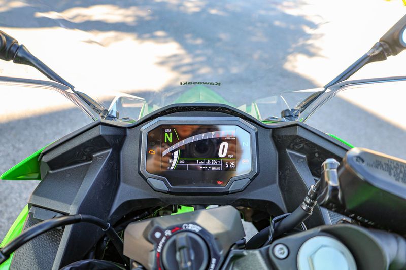 NEW 2026 KAWASAKI NINJA 500 SE ABS Image 3