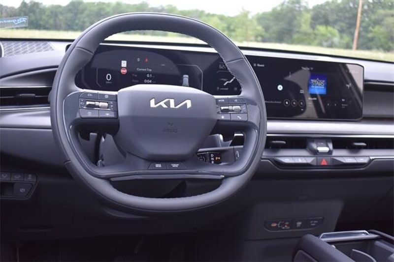 New 2026 Kia EV9 LandImage 21
