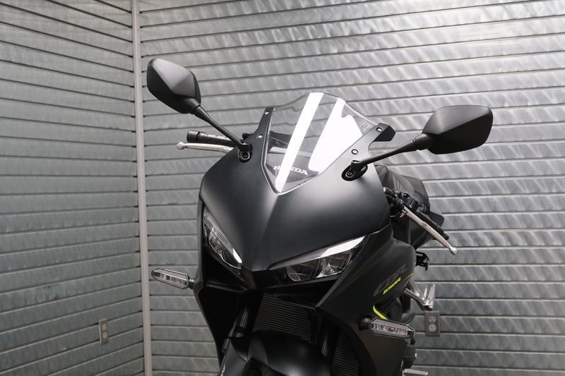 NEW 2026 HONDA CBR650R ECLUTCH Image 9