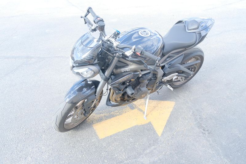 USED 2023 TRIUMPH STREET TRIPLE 765 RS Image 7