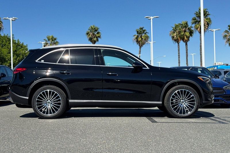 New 2027 Mercedes-Benz GLC-Class GLCGLC 300Image 3