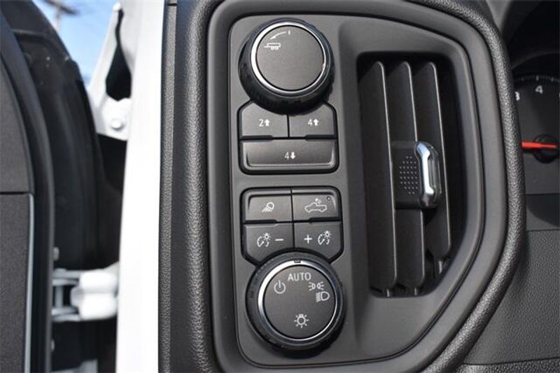 2024 Chevrolet Silverado 2500HD Work TruckImage 24
