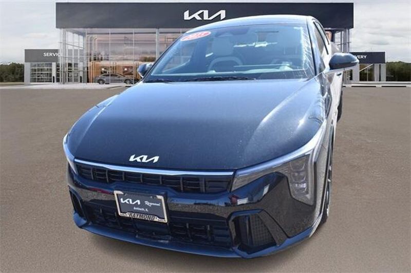 2025 Kia K4 GT-LineImage 7
