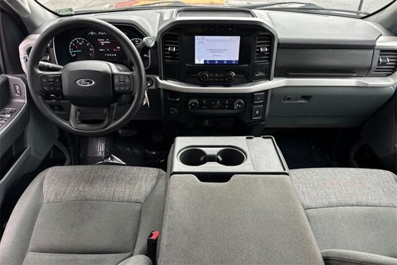 Used 2023 Ford F-150 XLTImage 11