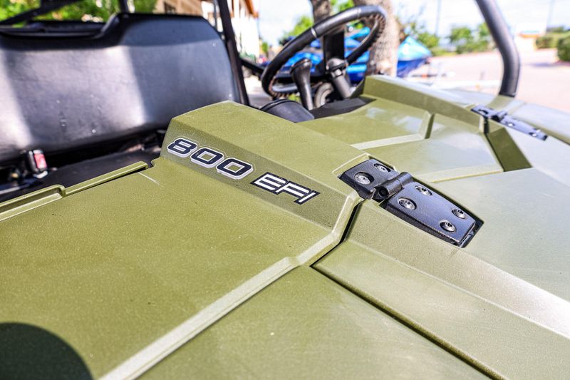 2011 Polaris RANGER 800 Crew Sage Green 800 Crew Image 14
