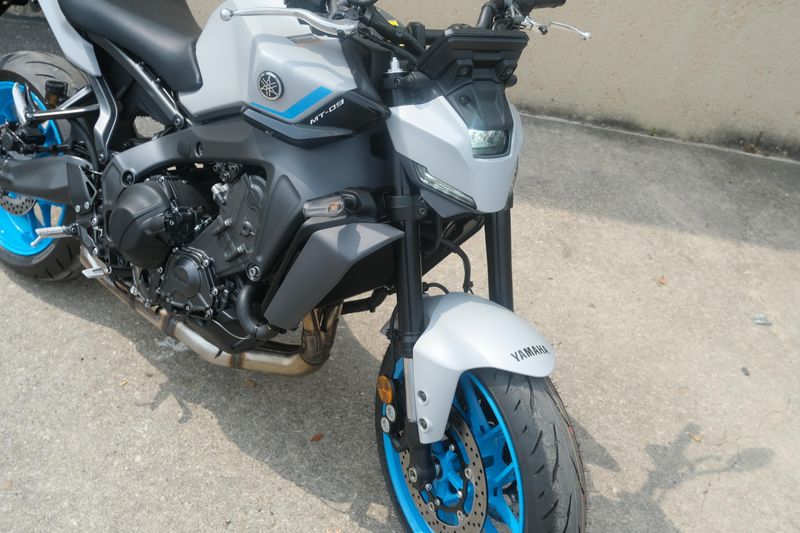 2025 Yamaha MT09 ICE STORM Image 7