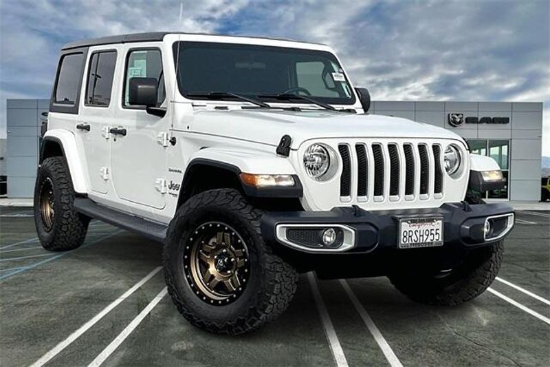 2020 Jeep Wrangler Unlimited SaharaImage 12