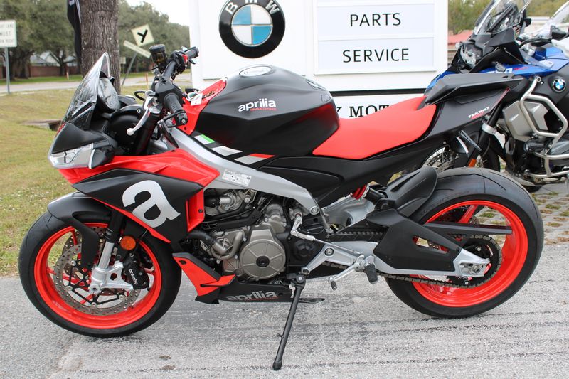 2021 Aprilia Tuono 660 