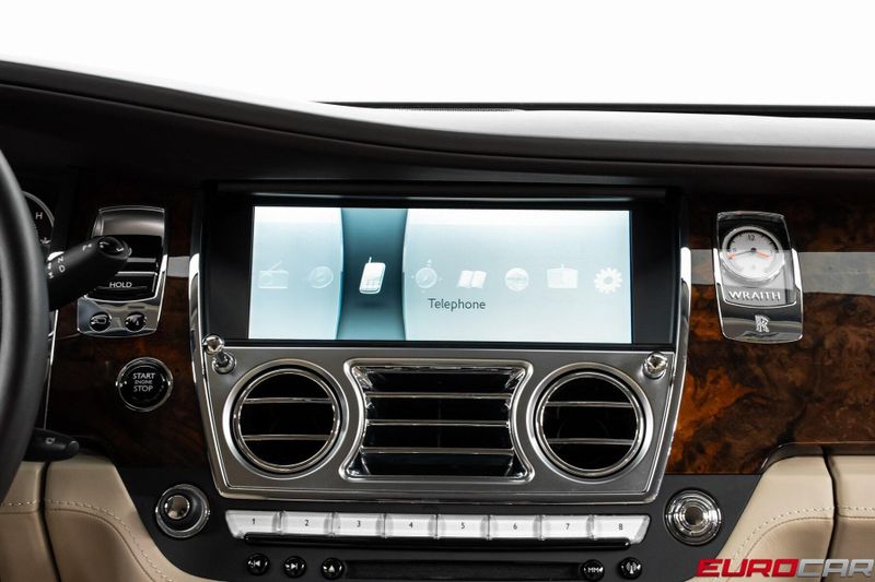 Used 2015 Rolls-Royce Wraith *SHOOTING STAR HEADLINER * IMMACULATE CONDITION*Image 25