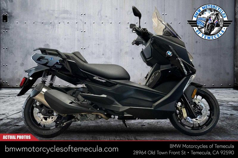 2024 BMW C 400 GTImage 1