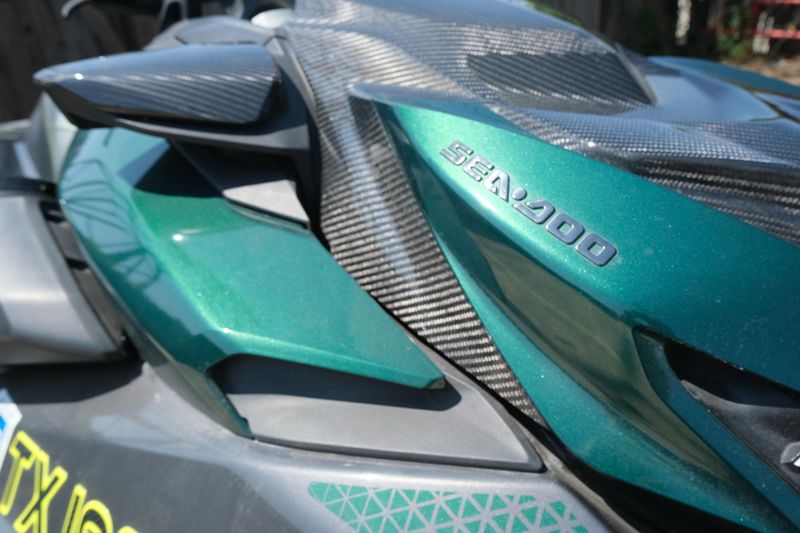 USED 2023 SEADOO PWC RXP CARBON 300 AUD BE IBR 23 Image 16