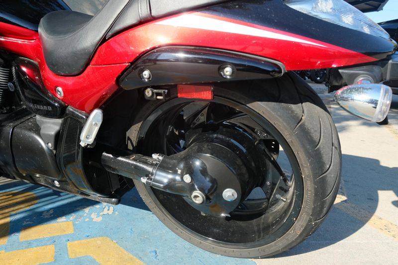 USED 2019 SUZUKI BOULEVARD M109R Image 17