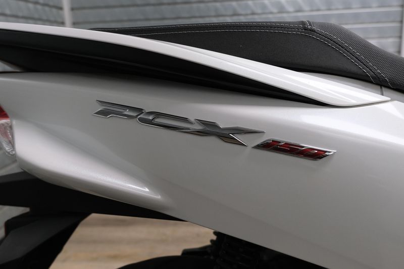 USED 2018 HONDA PCX 150 Image 14