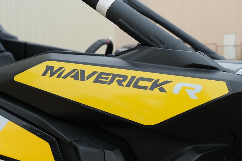 USED 2024 CAN-AM MAVERICK R 999T DCT Image 12